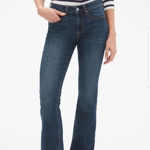 GAP 1969 Curvy Jeans